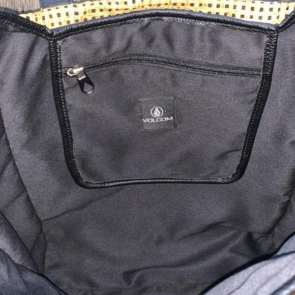 Volcom Last Straw Tote - Picture 3 of 3